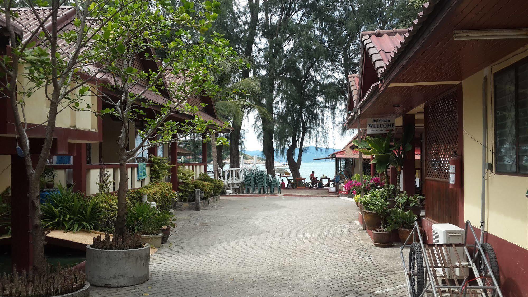 Island View Bungalows Choeng Mon Bagian luar foto
