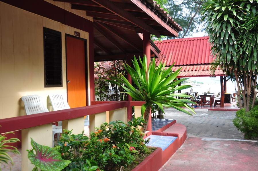 Island View Bungalows Choeng Mon Bagian luar foto